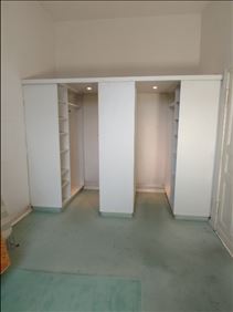 Abbildung: verschenke begehbaren Kleiderschrank, auch einzeln 