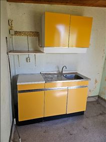 Abbildung: Vintage Küchenzeile aus den 70ern