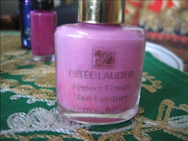 Abbildung: Nagellack Estee Lauder