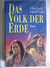 Abbildung: dickes Buch, Roman, ungeöffnet in OVP