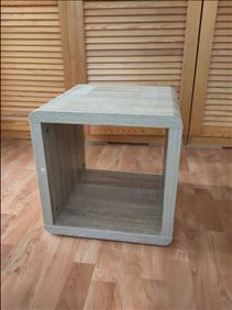 Abbildung: Regalwürfel/Sitzwürfel