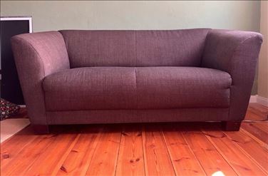 Abbildung: Schwarzes Sofa zu verschenken 