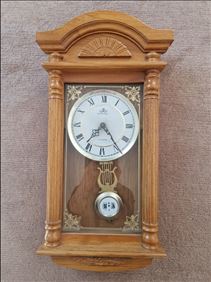Abbildung: Regulator Wanduhr