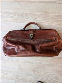 Abbildung: Echtledertasche, fast neu, Italien