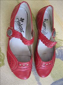 Abbildung: Lederschuhe Gr. 37, Rieker antistress,flacher Absatz