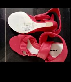 Abbildung: Neu/unbenutzt.Echtleder Bronx Keilsandalen,Gr.37