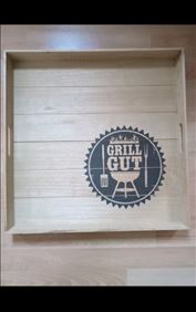 Abbildung: Neu/unbenutzt.Holz Tablett Holztablett (58x58x,6,)