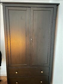 Abbildung: Ikea Kleiderschrank zu verschenken