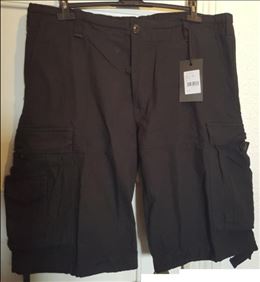 Abbildung: NEU mit Schild Cargo-Bermuda 5XL Jeansstoff schwarz