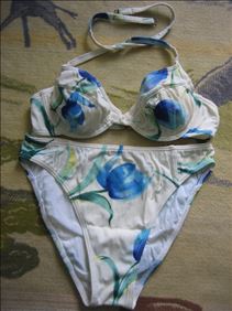 Abbildung: hochwertiger Bikini Gr. 36 MADELEINE