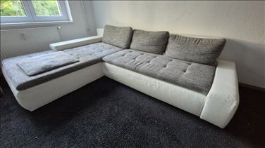 Abbildung: Eck-Couch, Sofa weiß grau aus Kunstleder u. Stoff
