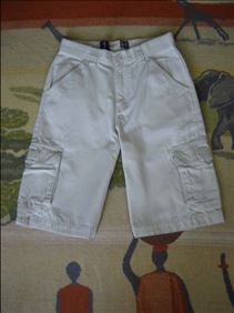 Abbildung: Cargo Shorts Gr. 34 GAP, wenig getragen