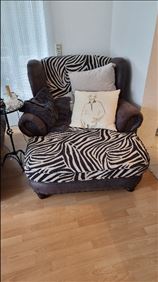 Abbildung: XXL BIG Sessel Zebra zu Verschenken Abholung erf.
