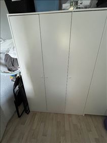 Abbildung: IKEA Kleiderschrank 