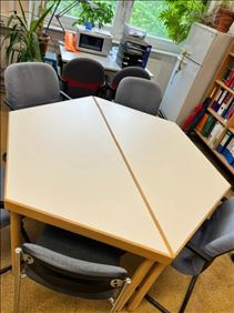 Abbildung: Tische 