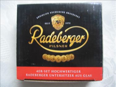 Abbildung: 4 hochw. Radeberger Glas-Untersetzer, unbenutzt