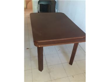 Abbildung: massiver ausziehbarer Tisch 110x80cm