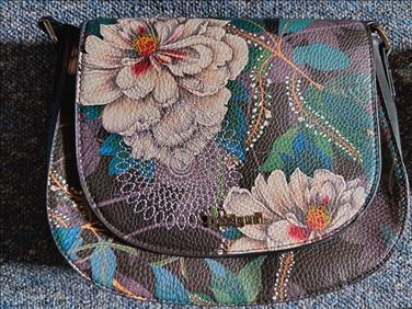 Abbildung: Tasche Desigual neuwertig