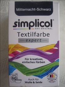 Abbildung: 2x ungeöffnete Textilfarbe von Rossmann,Rot+Schwarz