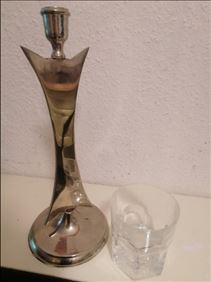 Abbildung: 1 ikea Kerzenhalter metall, 1 Wiskyglas gebrauchtzustand