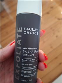 Abbildung: Kosmetikprodukt Exfoliate Paula s Choice