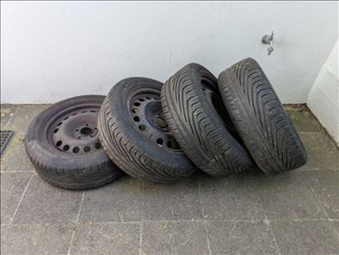 Abbildung: Autoreifen Uniroyal RainSport 3 205/55 R 16 Y