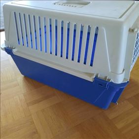 Abbildung: Neuwertige Hunde/Katzen-Transportbox