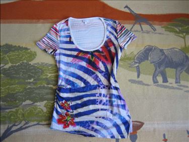 Abbildung: Stretch-Shirt Gr. 36 Alba Moda, kaum getragen
