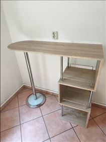 Abbildung: Küchentisch/ Bar zu verschenken 