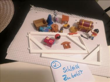 Abbildung: Schleich Zubehör Rest Konvulut