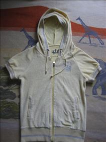 Abbildung: Kaputzen-Jacke, Hoodie Gr. 34, Boutique