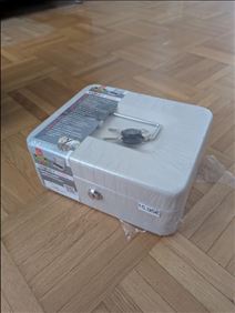 Abbildung: Geldkassette originalverpackt 