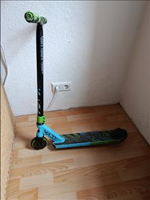 Abbildung: Stuntroller, Scooter für Kinder 