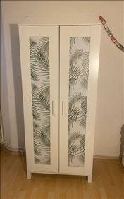 Abbildung: Kleiderschrank zu verschenken